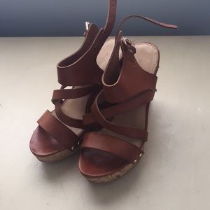Brown wedges